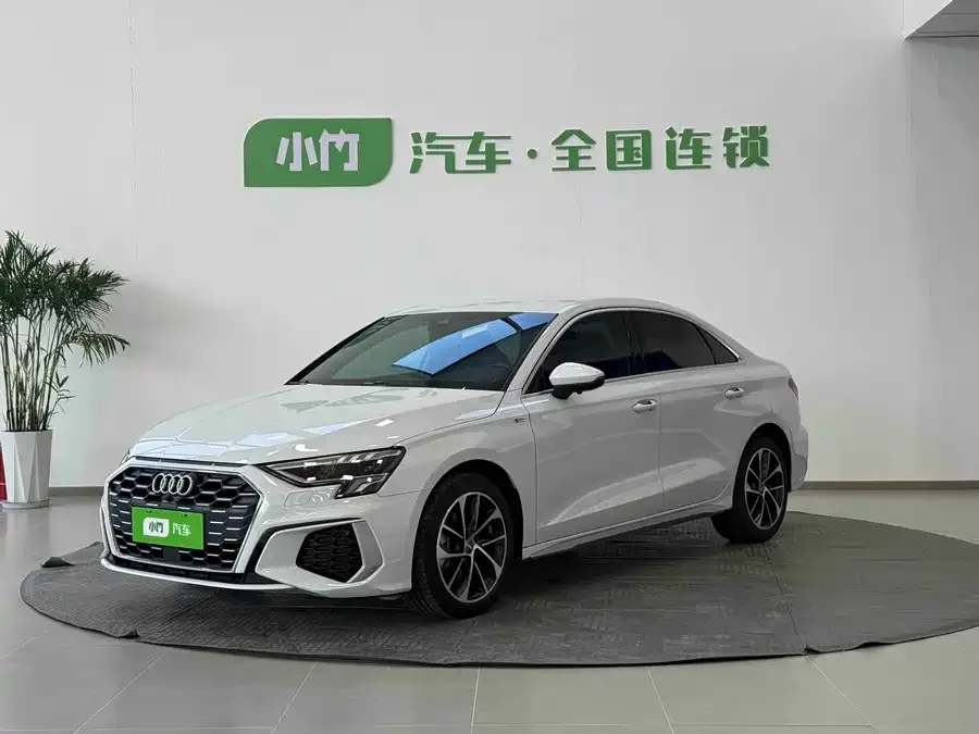 Audi A3 2022 A3L Limousine 35 TFSI aggressive and sporty 2022 — фото 1, купить с доставкой в Москву