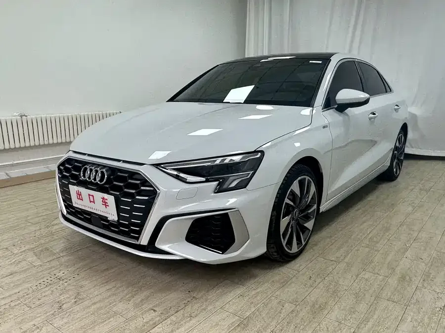 Audi A3 2022 A3L Limousine 35 TFSI Fashion Sports 2022 — фото 1, купить с доставкой в Москву