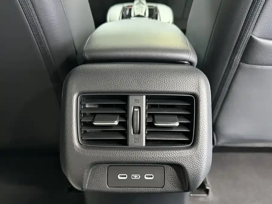 Honda HR-V 2023 240TURBO Jinrui Edition 2024 — миниатюра 4