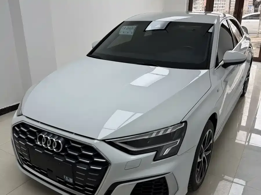 Audi A3 2021 A3L Limousine 35 TFSI aggressive and sporty 2022 — фото 1, купить с доставкой в Москву