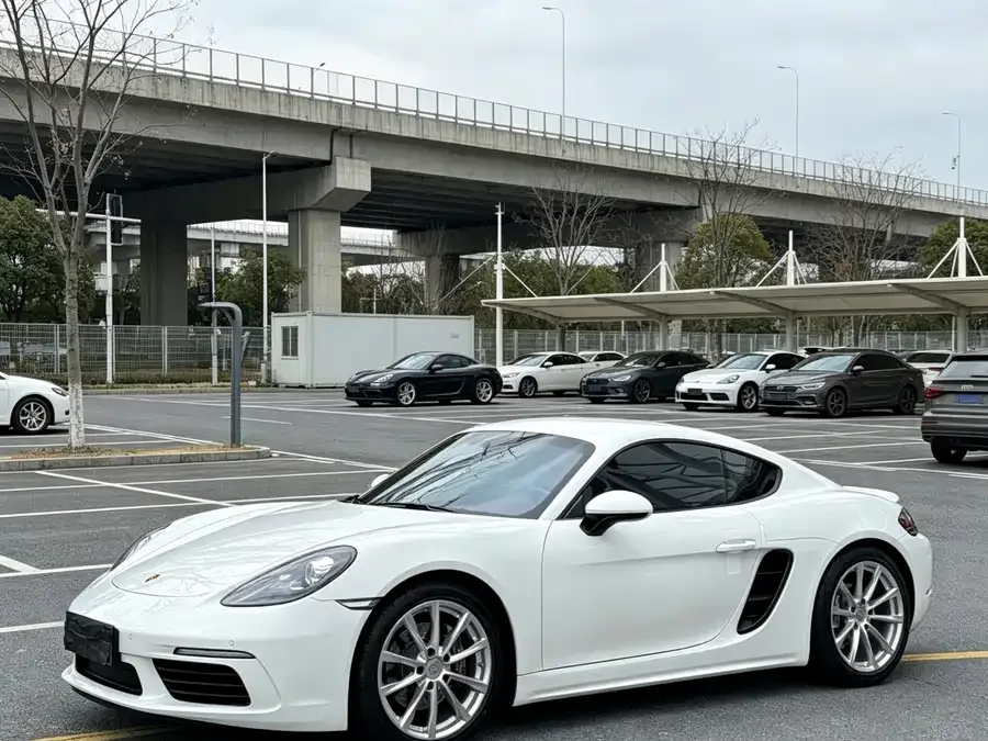 Porsche 718 2022
