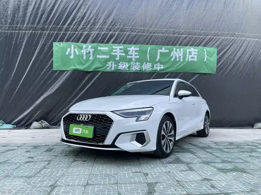 Audi A3 2021 Sportback 35 TFSI Enterprising and Elegant Model 2023 — фото 1, купить с доставкой в Москву