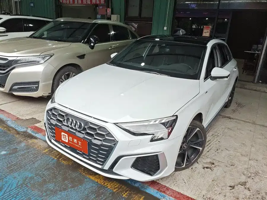 Audi A3 2022 Sportback 35 TFSI stylish and sporty 2022 — фото 1, купить с доставкой в Москву