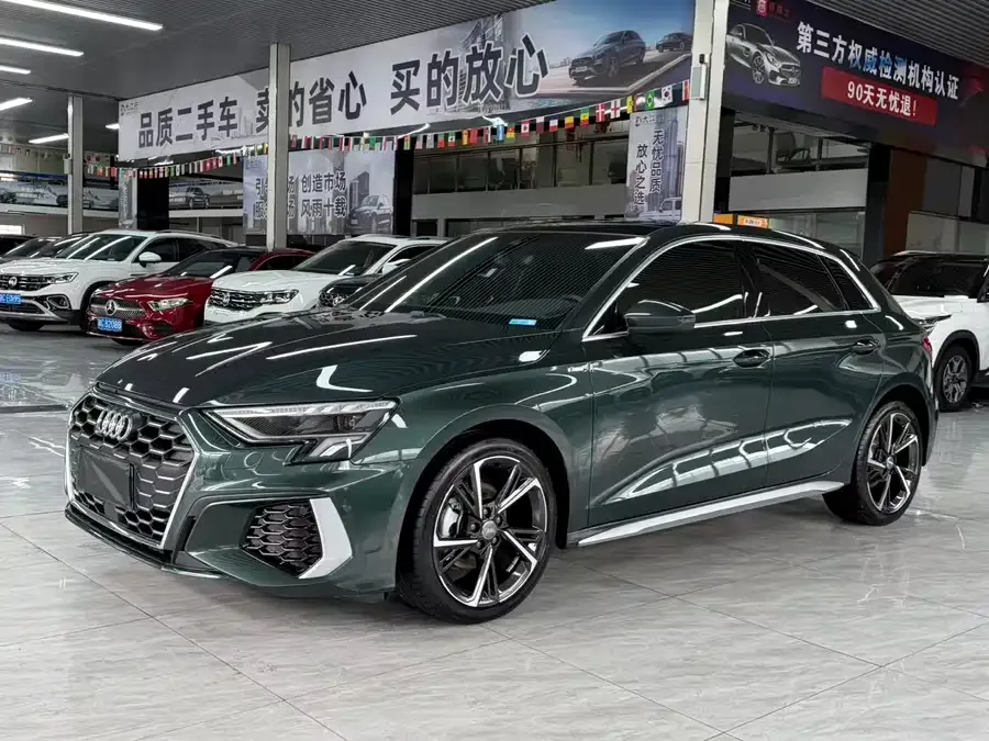 Audi A3 2022 Sportback 35 TFSI stylish and sporty 2022 — фото 1, купить с доставкой в Москву