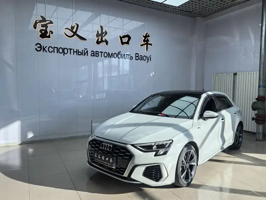 Audi A3 2022 Sportback 35 TFSI stylish and sporty 2022 — фото 1, купить с доставкой в Москву