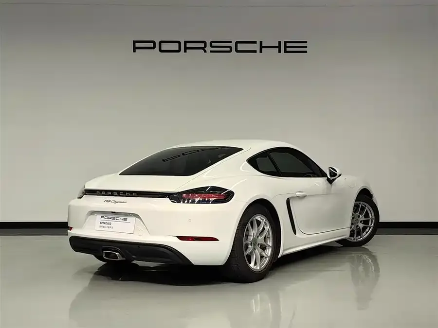 Porsche 718 2023 Cayman Style Edition 2.0T 2024 — миниатюра 2