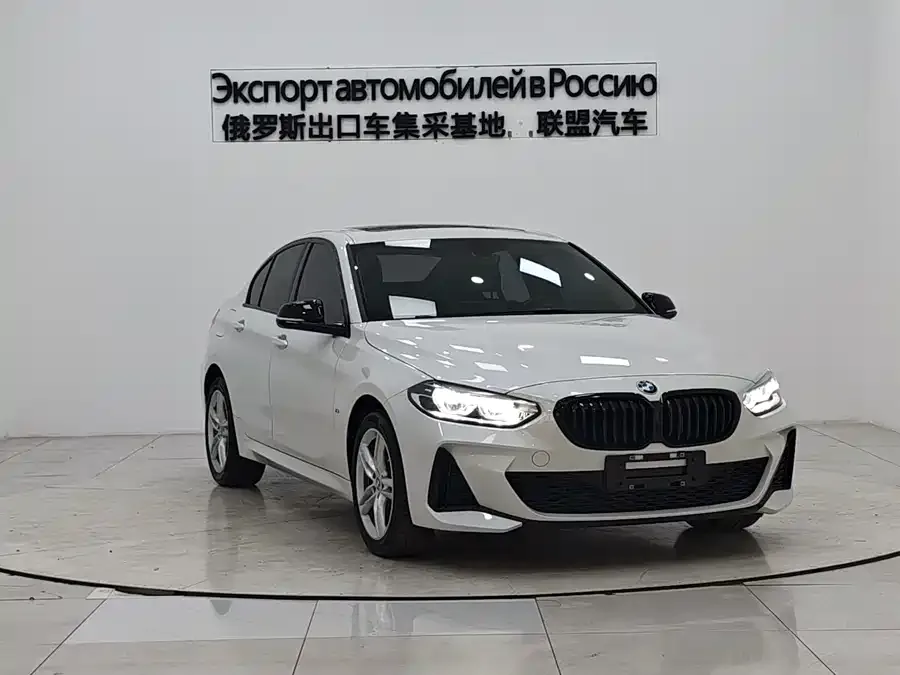 BMW 1 series BMW 1 Series 2023 120i M Sport Night Edition 2023 — миниатюра 3