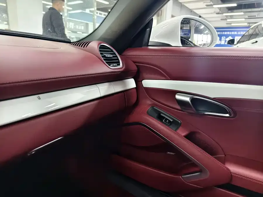 Porsche 718 2022 Boxster 2.0T 2022 — миниатюра 3