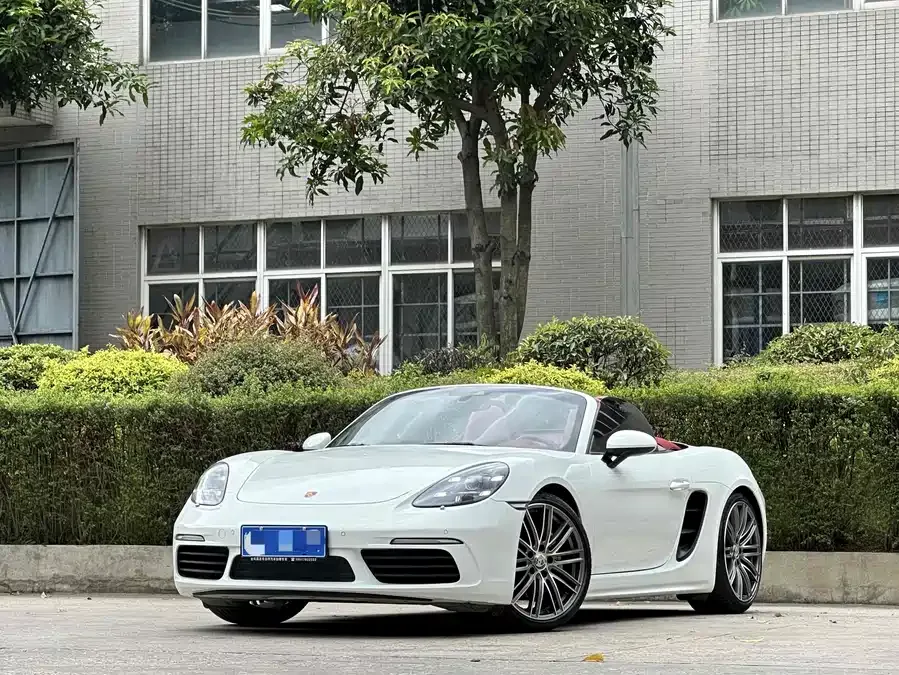 Porsche 718 2022