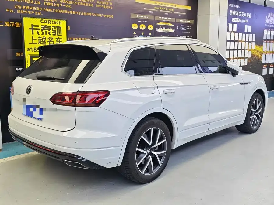 Volkswagen Touareg Touareg 2022 3.0TSI Ruixiang Edition Classic Sports Package 2022 — миниатюра 2