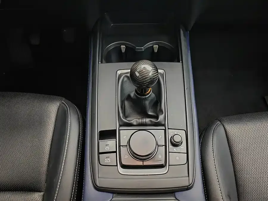 Mazda CX-30 2022 2.0L Manual Shangyue Edition 2022 — миниатюра 4