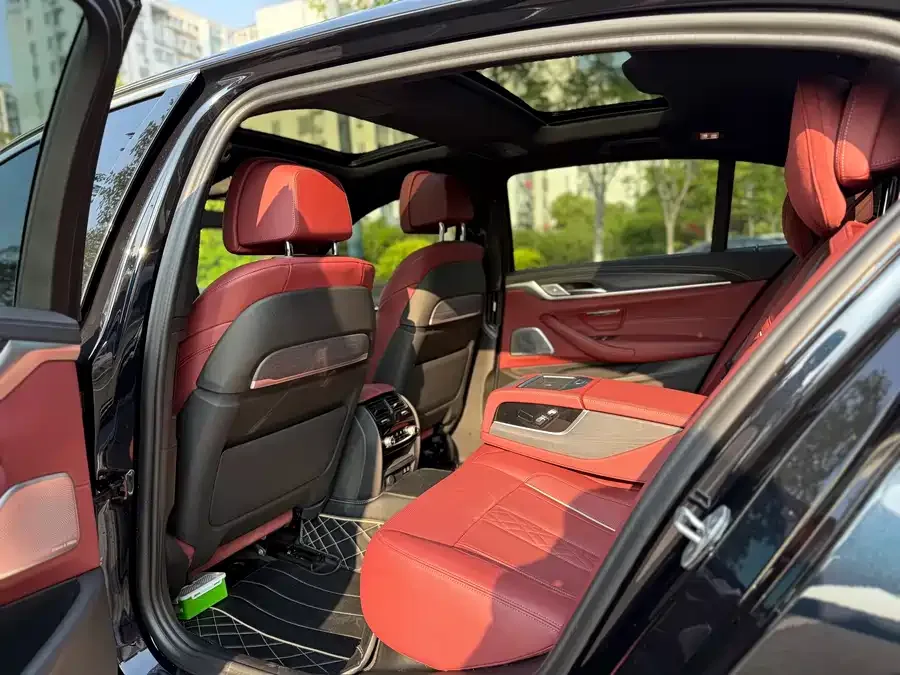 BMW 5 Series BMW 5 Series 2023 facelift 530Li exclusive luxury package 2023 — миниатюра 2