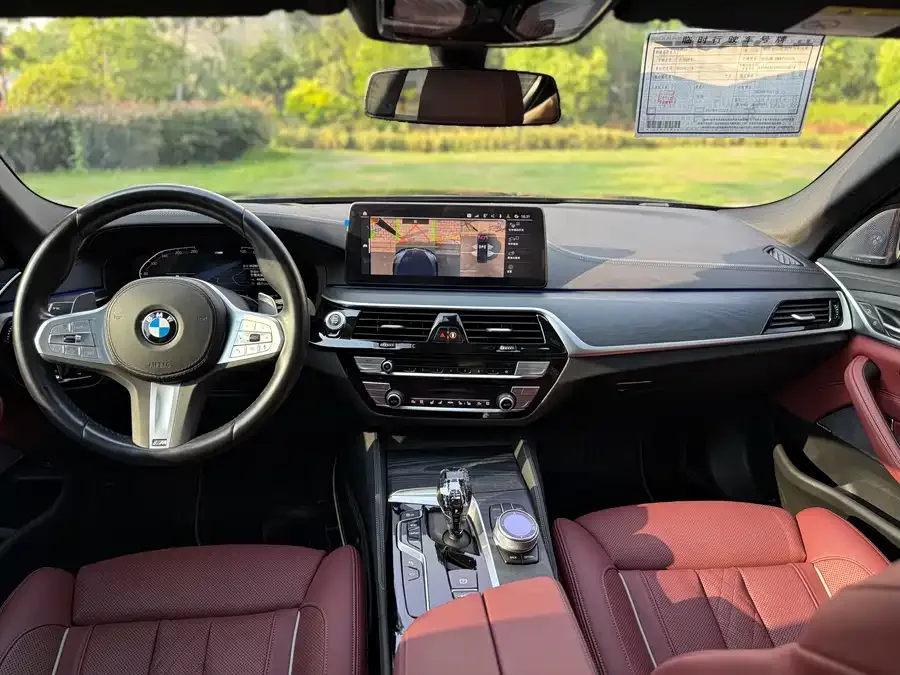 BMW 5 Series BMW 5 Series 2023 facelift 530Li exclusive luxury package 2023 — миниатюра 4