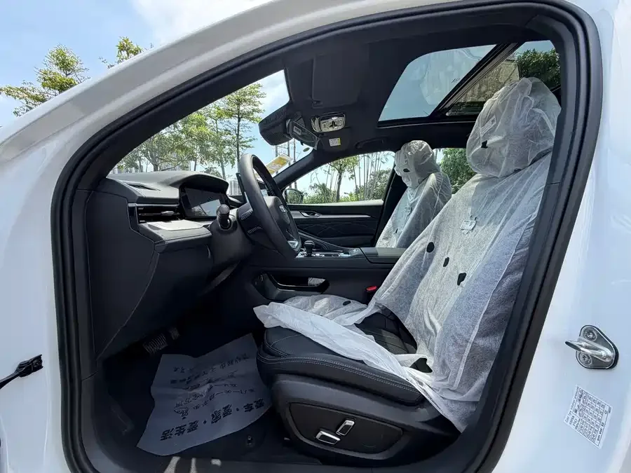 Geely Xingrui Xingrui 2026 Dongfang Yao 1.5TD Kunlun Edition 2026 — миниатюра 3