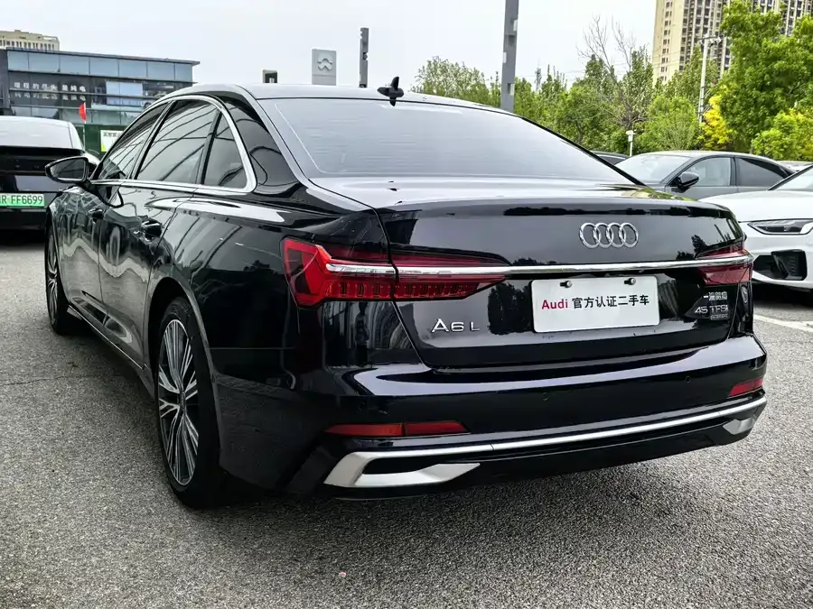 Audi A6L 2023 facelift 45 TFSI quattro Selected Dynamic Edition 2023 — миниатюра 4