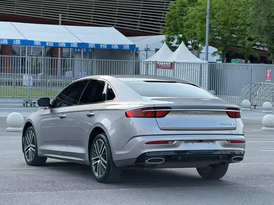 Geely Xingrui Xingrui 2021 Model 2.0TD Premium Edition 2022 — миниатюра 3
