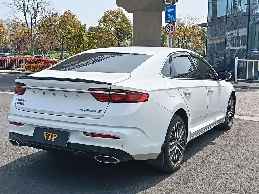 Geely Xingrui Xingrui 2023 2.0TD Premium Edition 2023 — миниатюра 4