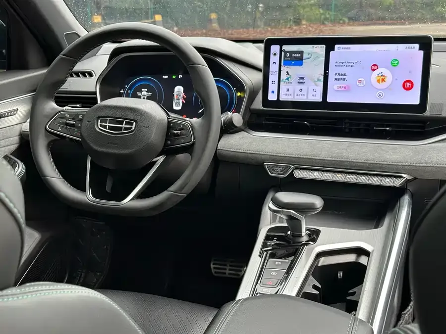 Geely Xingrui Xingrui 2023 2.0TD only available in green version 2022 — миниатюра 3