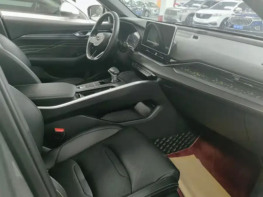Geely Xingrui Xingrui 2023 1.5TD Fuyao Edition 2023 — миниатюра 3