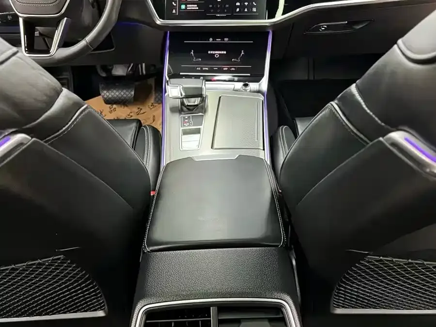 Audi A6L 2023 40 TFSI luxury and dynamic model 2023 — миниатюра 5
