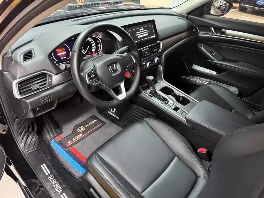 Honda Accord Accord 2022 260TURBO Comfort Edition 2022 — миниатюра 2