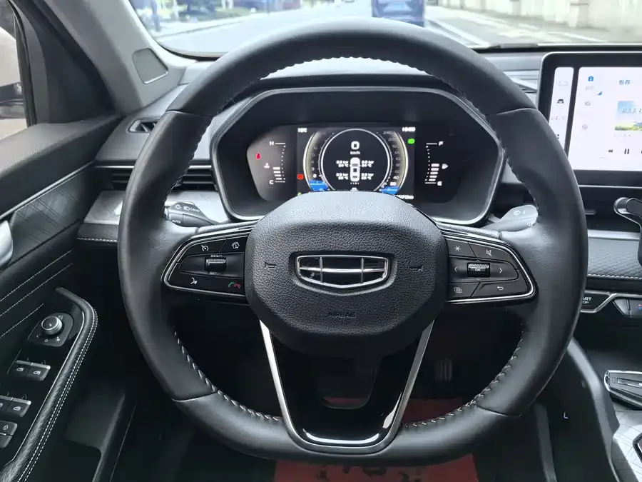 Geely Xingrui Xingrui 2023 2.0TD Luxury 2022 — миниатюра 4