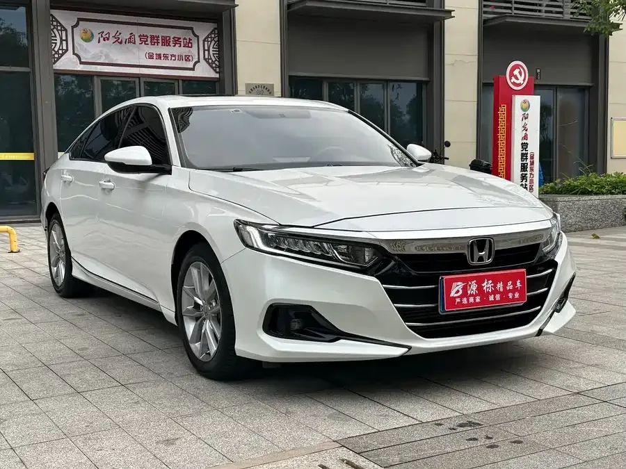 Honda Accord Accord 2022 260TURBO Deluxe Edition 2022 — миниатюра 4