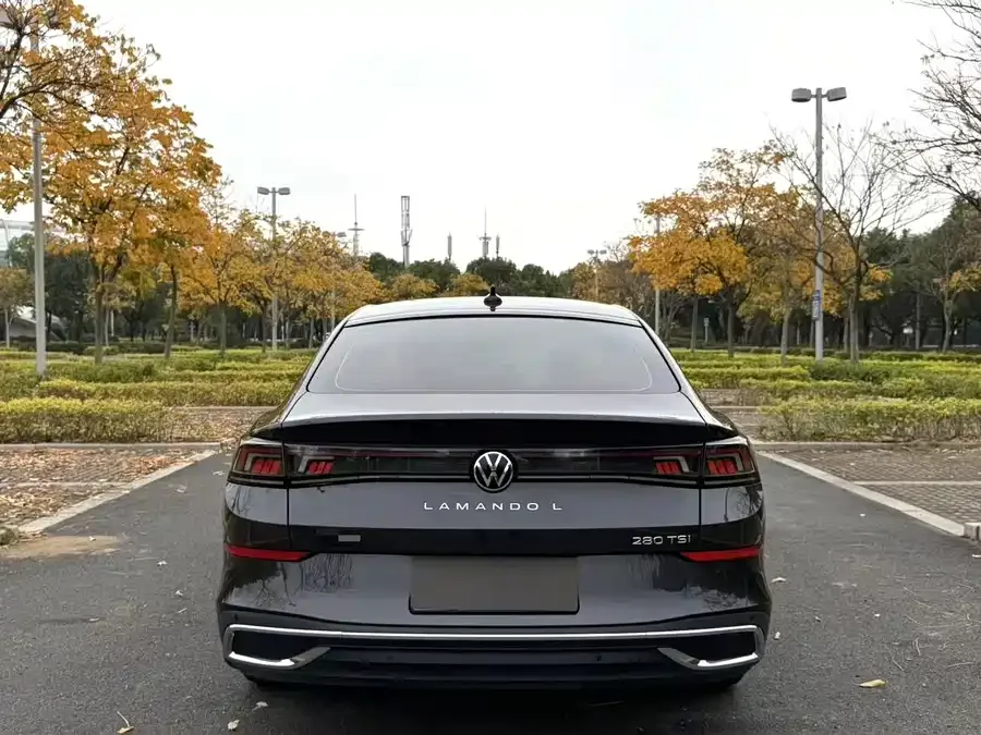 Volkswagen Lamando 2022 Lingdu Lingdu L 280TSI DSG Cool Edition 2022 — миниатюра 2