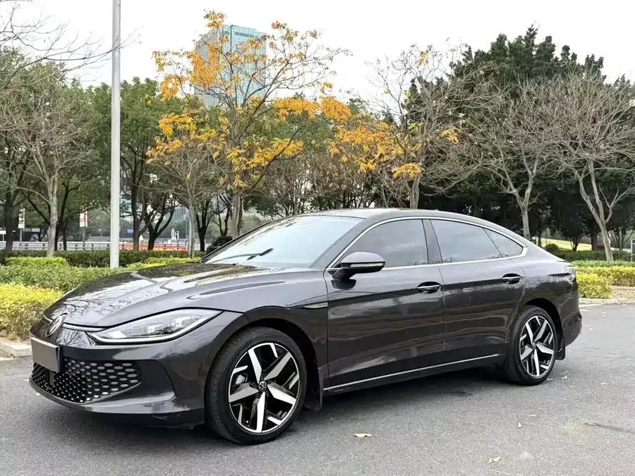 Volkswagen Lamando 2022 Lingdu Lingdu L 280TSI DSG Cool Edition 2022 — фото 1, купить с доставкой в Москву