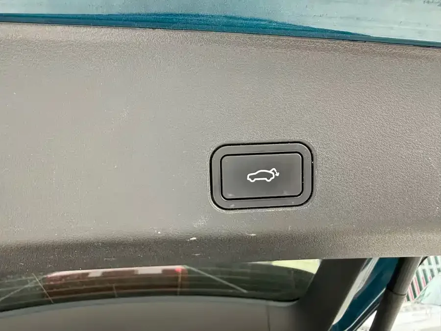Geely Monjaro Xingyue L 2023 2.0TD High Power Automatic 2WD Flagship Model 2024 — миниатюра 4