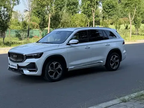 Geely Monjaro 2025 buy in Moscow