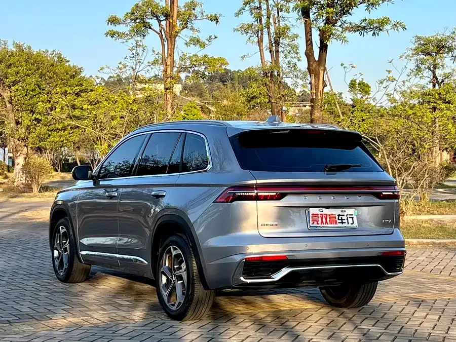 Geely Monjaro Xingyue L 2024 2.0TD DCT EVO two-wheel drive premium model 2023 — миниатюра 2