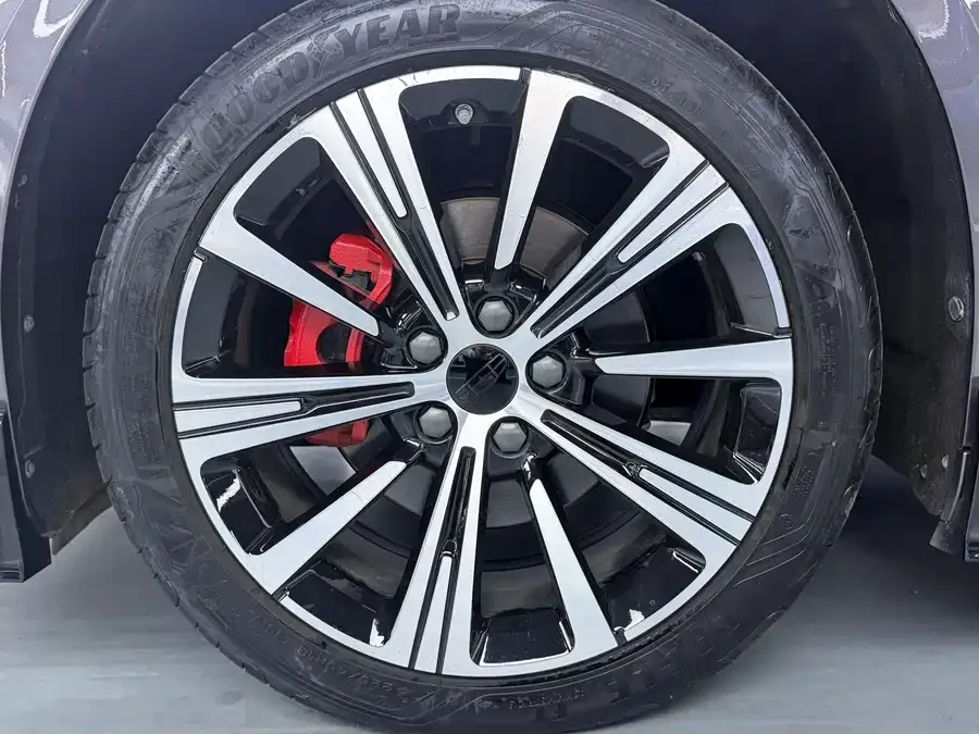 Geely Xingrui Xingrui 2025 Dongfangyao 1.5TD Jinghong Edition 2025 — миниатюра 3