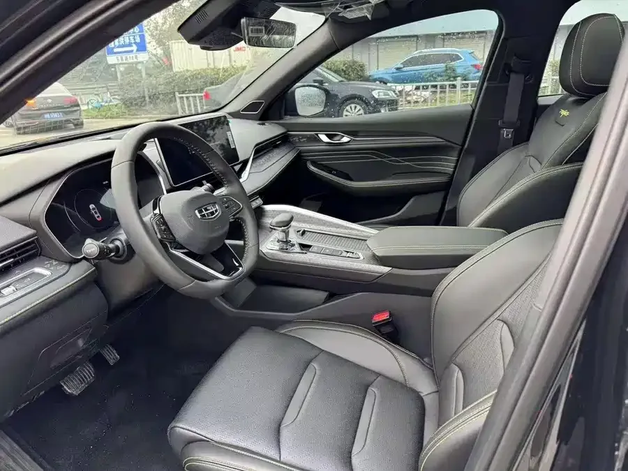 Geely Xingrui Xingrui 2023 1.5TD Fuyao Edition 2023 — миниатюра 2