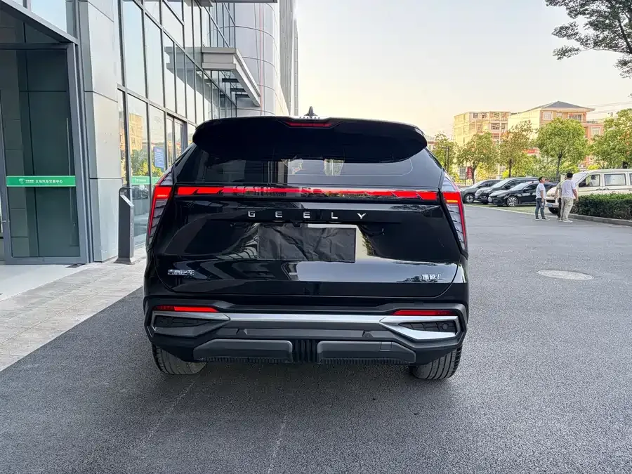 Geely Atlas L Boyue L 2024 1.5TD DCT Longteng Edition 2025 — миниатюра 2