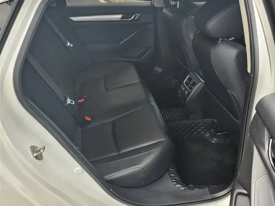 Honda Accord Accord 2022 260TURBO Comfort Edition 2022 — миниатюра 5