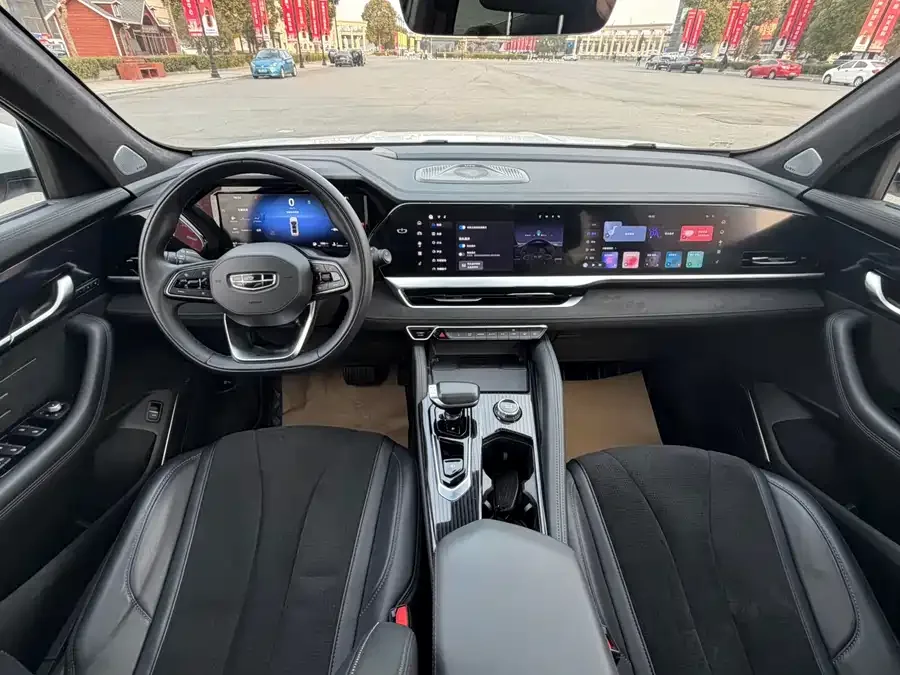 Geely Monjaro Xingyue L 2024 2.0TD High Power Automatic 2WD Skyline Edition 2024 — миниатюра 4