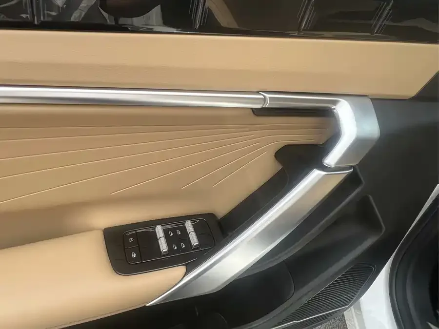 Geely Atlas L Boyue L 2023 1.5TD DCT Premium Edition 2023 — миниатюра 3