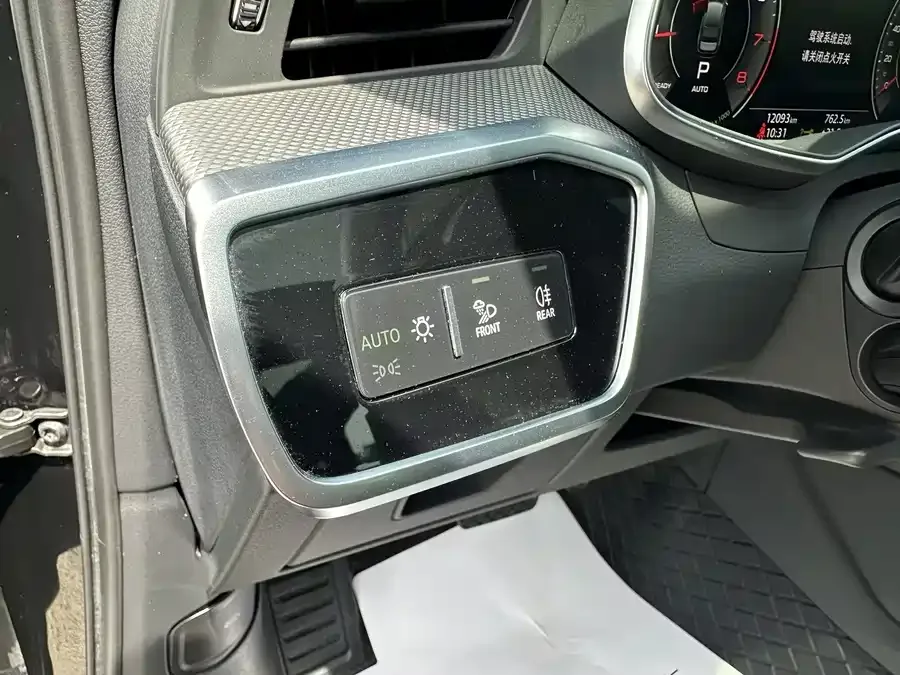 Audi A6L 2024 45 TFSI Premium Dynamic Model 2024 — миниатюра 5