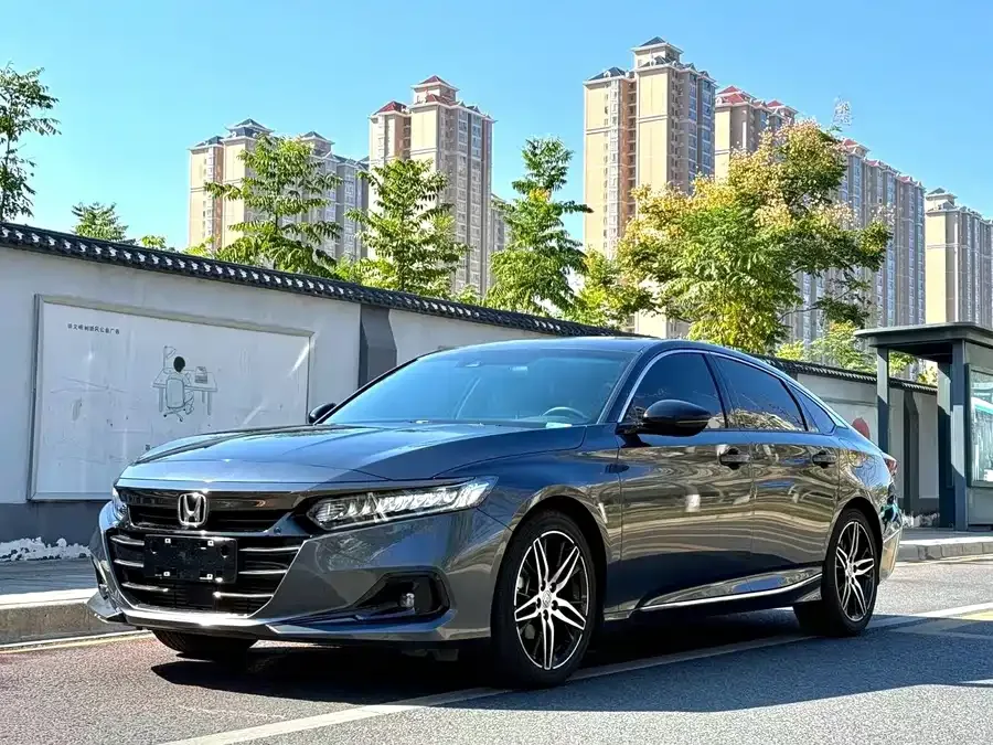 Honda Accord 2022 Accord 260TURBO Fantasy Night Premium Edition 2022 — фото 1, купить с доставкой в Москву