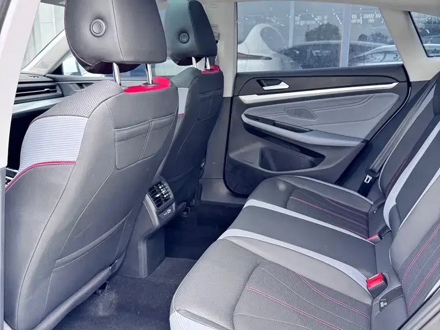 Volkswagen Lamando 2024 Lingdu Lingdu L 280TSI DSG Hot Edition 2024 — миниатюра 5