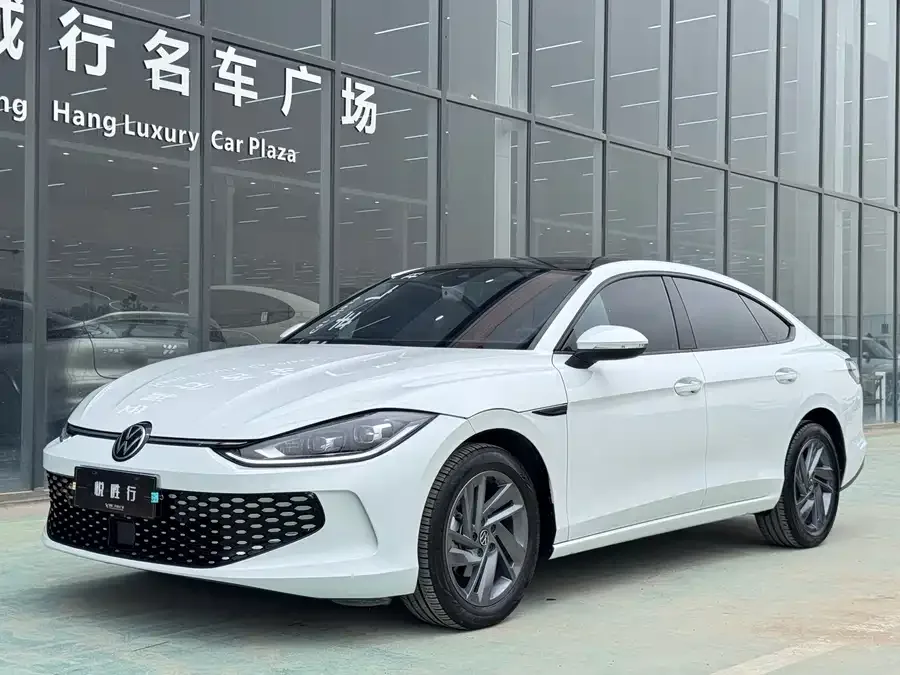 Volkswagen Lamando 2024 Lingdu Lingdu L 280TSI DSG Hot Edition 2024 — фото 1, купить с доставкой в Москву