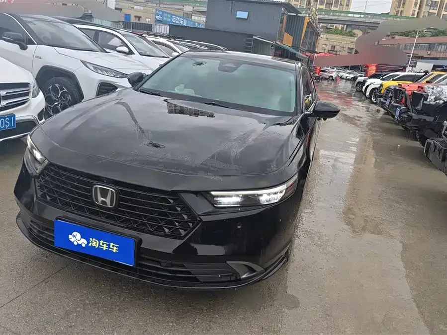 Honda Accord Accord 2023 260TURBO Excellence Edition 2024 — фото 1, купить с доставкой в Москву