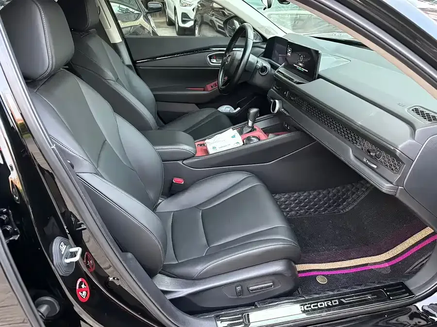 Honda Accord Accord 2023 260TURBO Smart Edition 2023 — миниатюра 4
