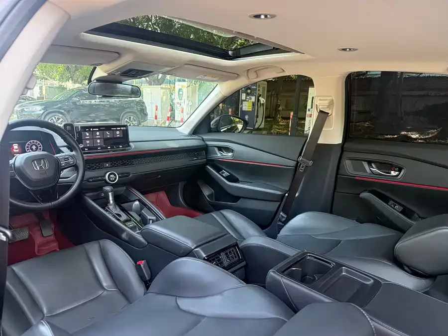 Honda Accord Accord 2024 260TURBO Luxury Edition 2024 — миниатюра 4