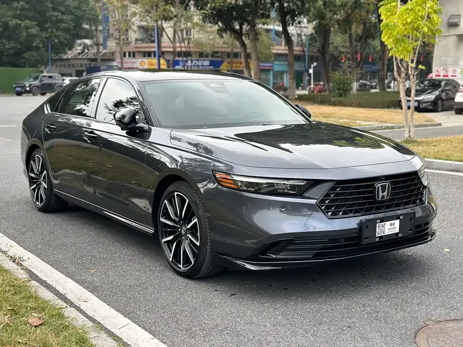 Honda Accord Accord 2023 260TURBO Flagship Edition 2023 — миниатюра 3