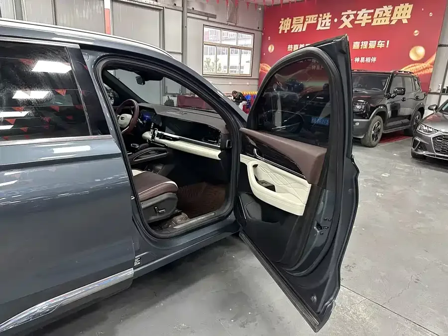 Geely Monjaro Xingyue L 2024 2.0TD High Power Automatic 2WD Yunqi Edition 2024 — миниатюра 2
