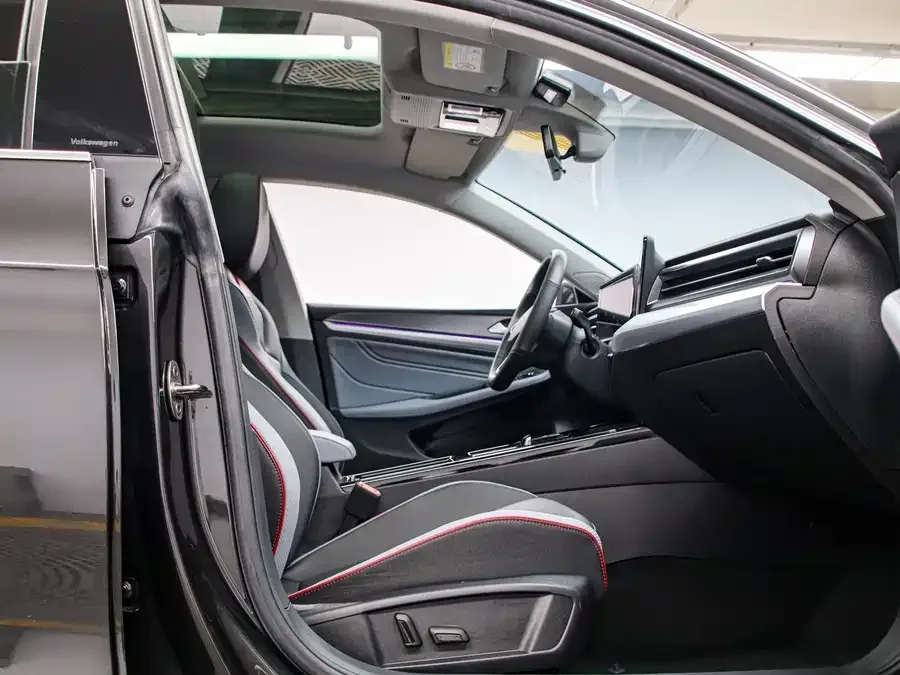 Volkswagen Lamando 2023 Lingdu Lingdu L 280TSI DSG Cool Edition 2023 — миниатюра 4