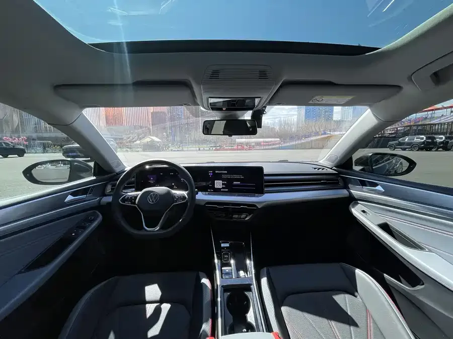 Volkswagen Lamando 2022 Lingdu Lingdu L 280TSI DSG Cool Edition 2023 — миниатюра 5