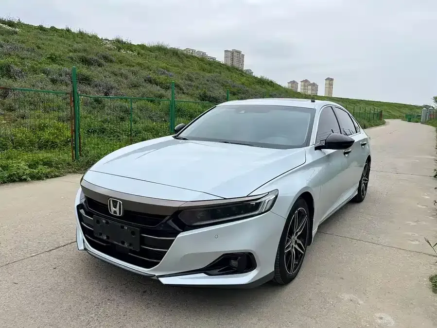 Honda Accord 2022 Accord 260TURBO Fantasy Night Premium Edition 2023 — фото 1, купить с доставкой в Москву